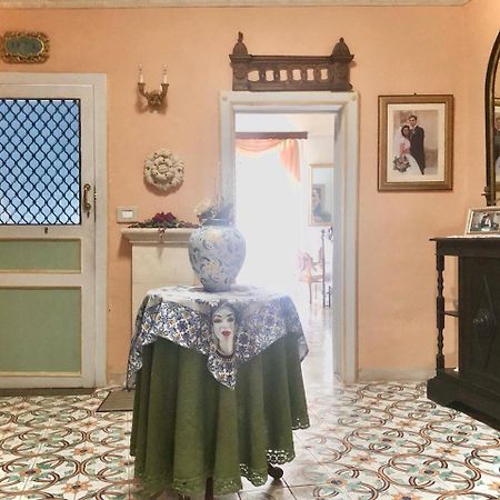 Suite 120 Noto Bagian luar foto