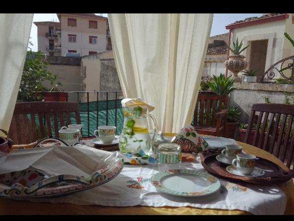 Suite 120 Noto Bagian luar foto